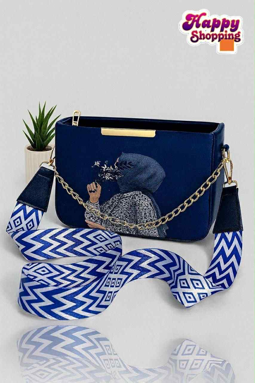 CHARMIQUE HOODED GIRL CHIC BAG